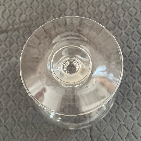 Elegant Clear Glass Etched Dessert /sherbet holders - Picture 4 of 5